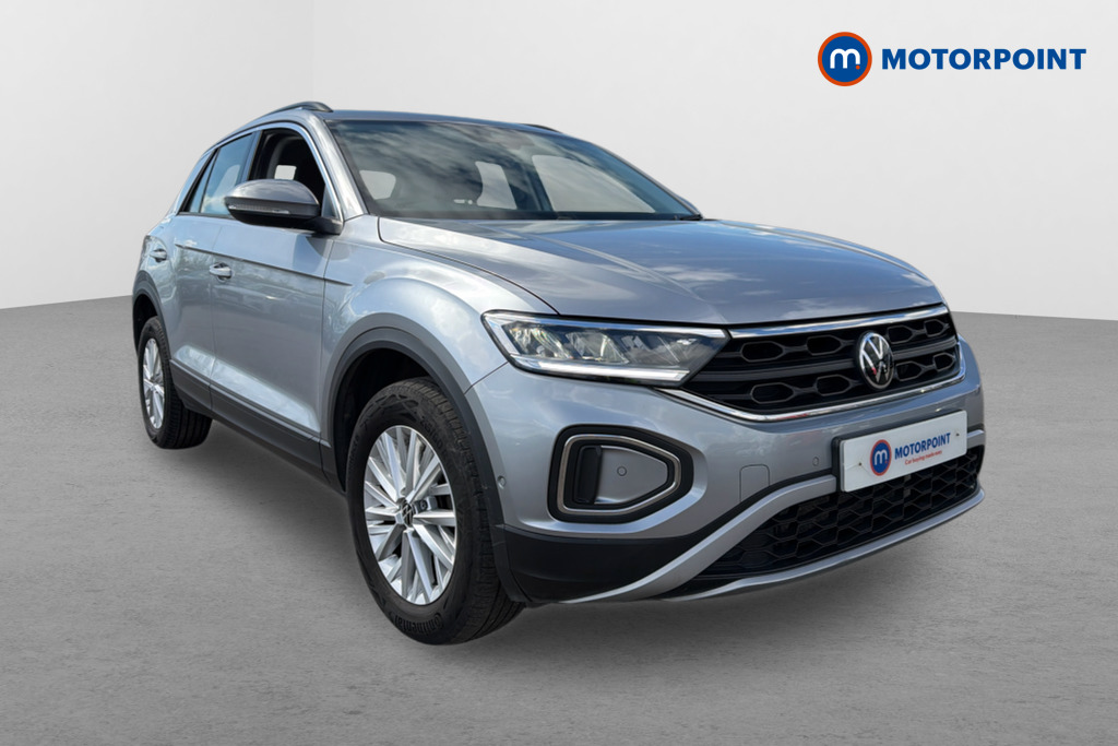 Volkswagen T-Roc Life Automatic Petrol SUV - Stock Number (1673598) - Drivers side front corner