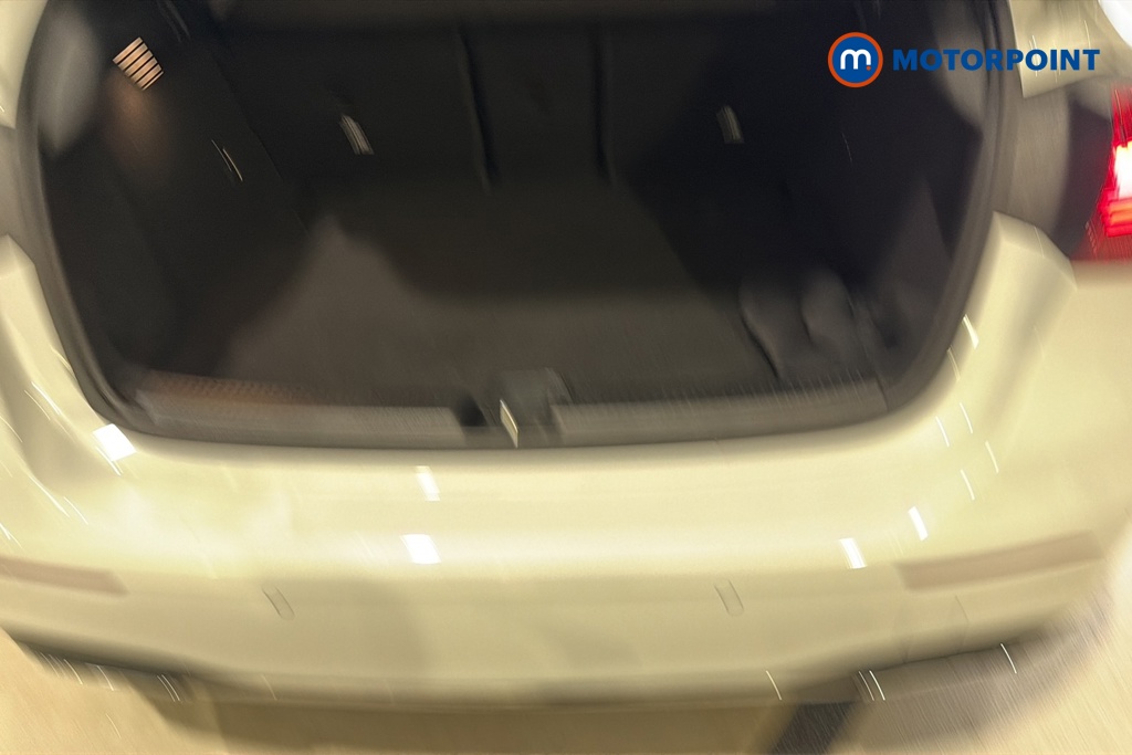 Mercedes-Benz A Class Amg Line Automatic Petrol Hatchback - Stock Number (1673691) - 30th supplementary image
