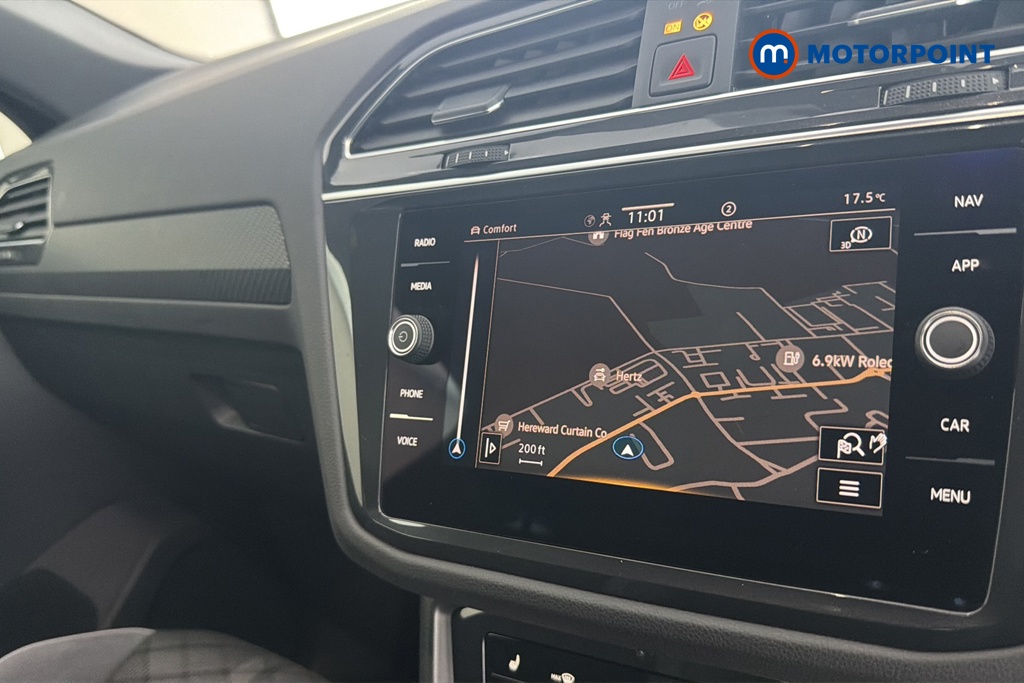 Volkswagen Tiguan R-Line Automatic Petrol Plug-In Hybrid SUV - Stock Number (1673890) - 9th supplementary image