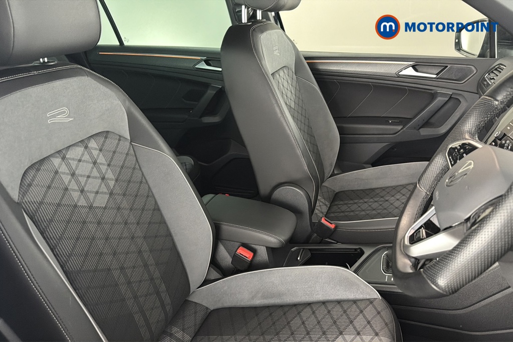 Volkswagen Tiguan R-Line Automatic Petrol Plug-In Hybrid SUV - Stock Number (1673890) - 22nd supplementary image