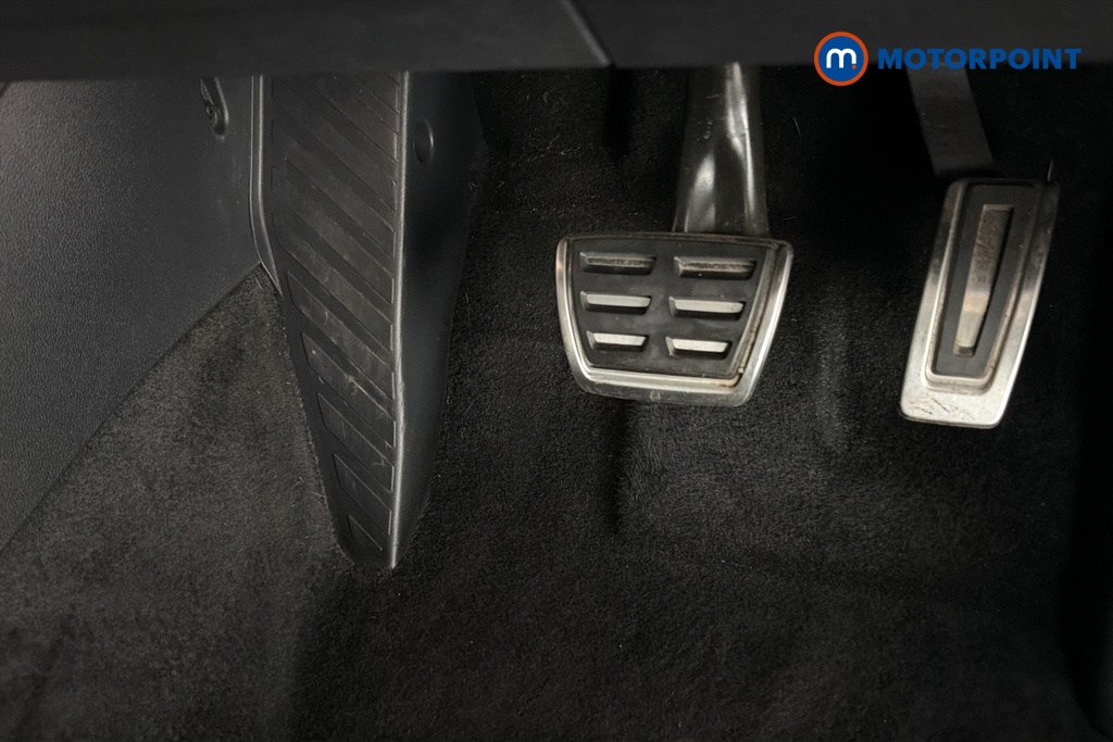 Volkswagen Tiguan R-Line Automatic Petrol Plug-In Hybrid SUV - Stock Number (1673890) - 24th supplementary image