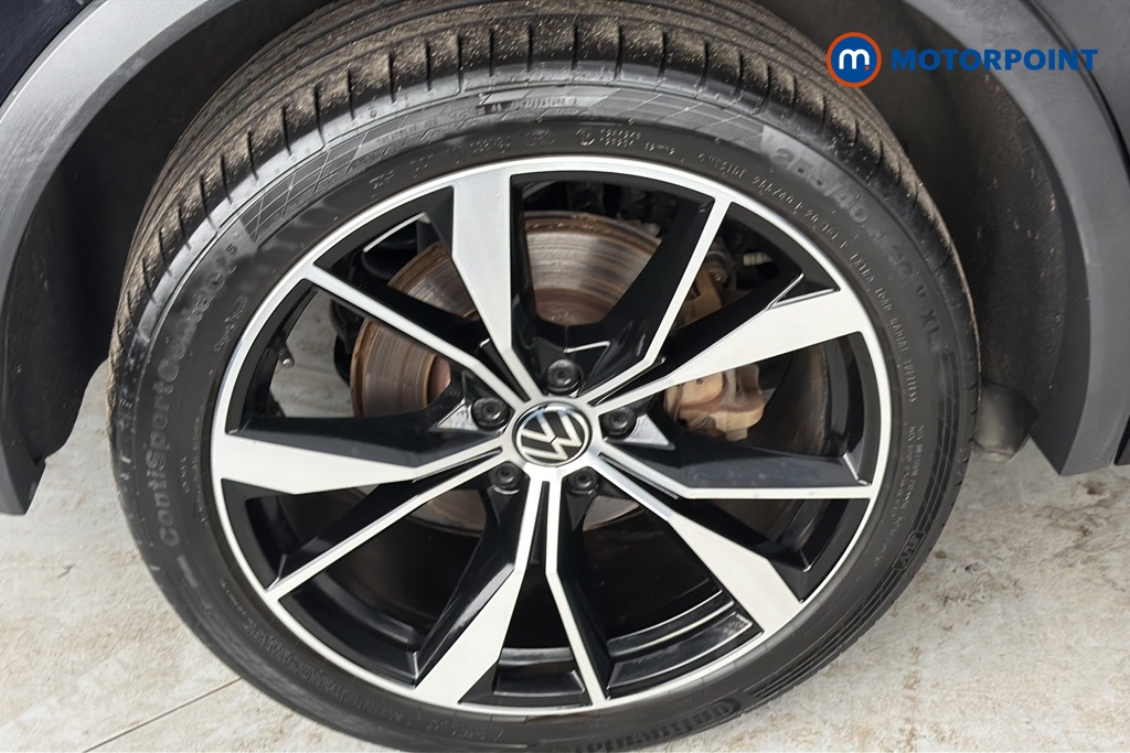 Volkswagen Tiguan R-Line Automatic Petrol Plug-In Hybrid SUV - Stock Number (1673890) - 46th supplementary image