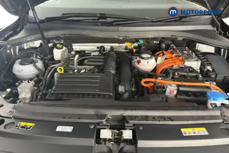 Volkswagen Tiguan R-Line Automatic Petrol Plug-In Hybrid SUV - Stock Number (1673890) - 48th supplementary image
