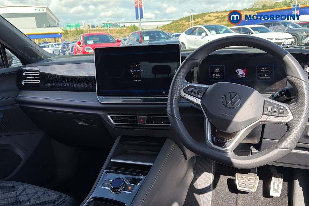 Volkswagen Tiguan R-Line Automatic Petrol Plug-In Hybrid SUV - Stock Number (1673892) - 2nd supplementary image
