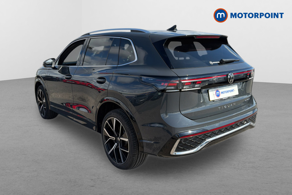 Volkswagen Tiguan R-Line Automatic Petrol Plug-In Hybrid SUV - Stock Number (1673892) - Passenger side rear corner