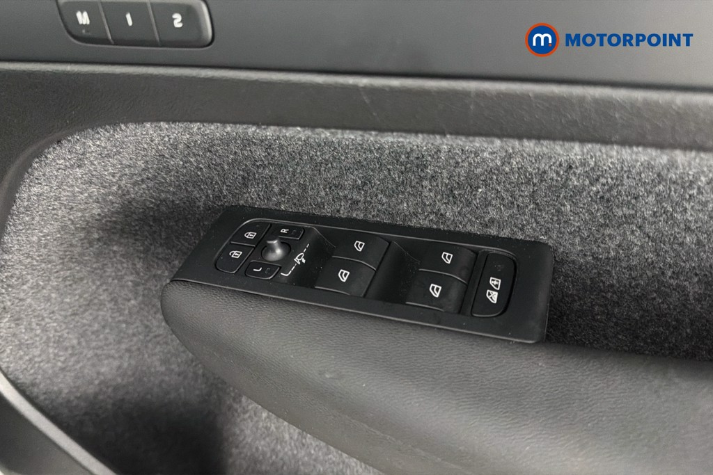 Volvo Xc40 Plus Automatic Petrol SUV - Stock Number (1673896) - 20th supplementary image