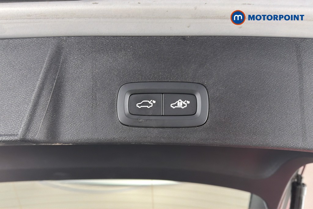 Volvo Xc40 Plus Automatic Petrol SUV - Stock Number (1673896) - 35th supplementary image