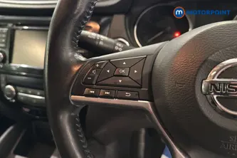 Nissan Qashqai N-Connecta Manual Petrol SUV - Stock Number (1674080) - 4th supplementary image