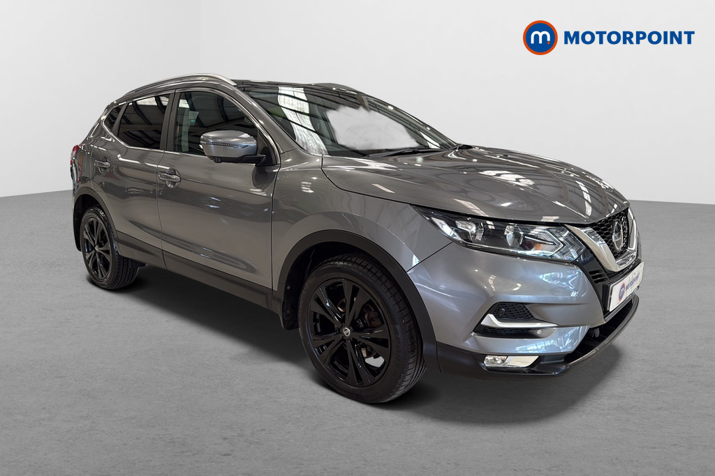 Nissan Qashqai N-Connecta Manual Petrol SUV - Stock Number (1674080) - Drivers side front corner