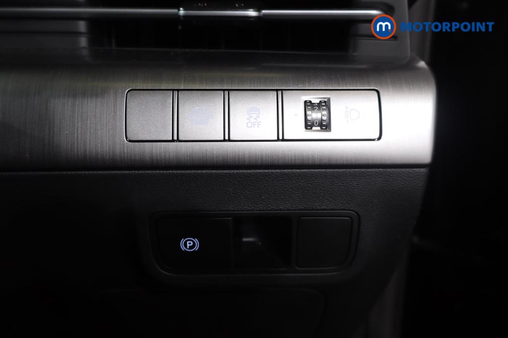 Hyundai Kona Advance Automatic Petrol-Electric Hybrid SUV - Stock Number (1674113) - 11th supplementary image