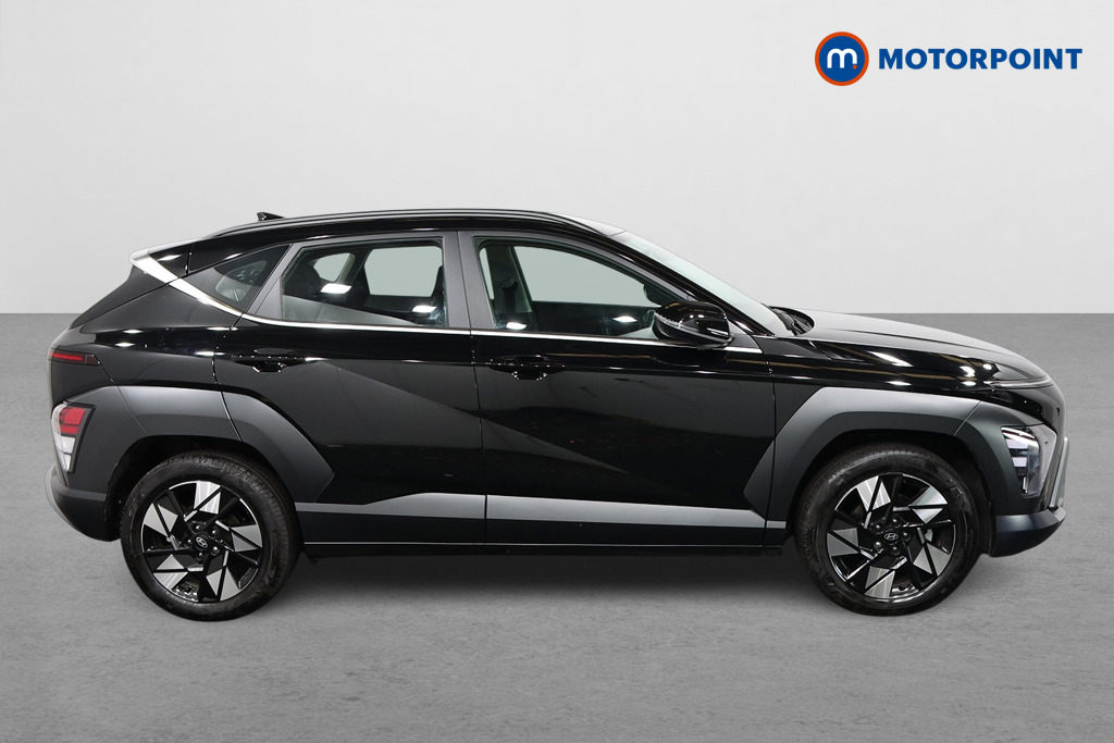Hyundai Kona Advance Automatic Petrol-Electric Hybrid SUV - Stock Number (1674113) - Drivers side