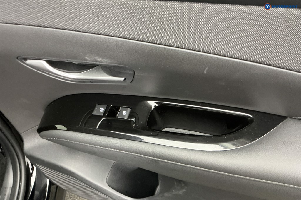 Hyundai Tucson Ultimate Automatic Petrol Plug-In Hybrid SUV - Stock Number (1674144) - 26th supplementary image