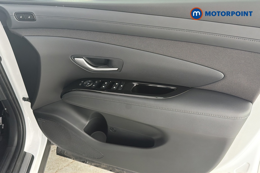 Hyundai Tucson Ultimate Automatic Petrol Plug-In Hybrid SUV - Stock Number (1674145) - 18th supplementary image