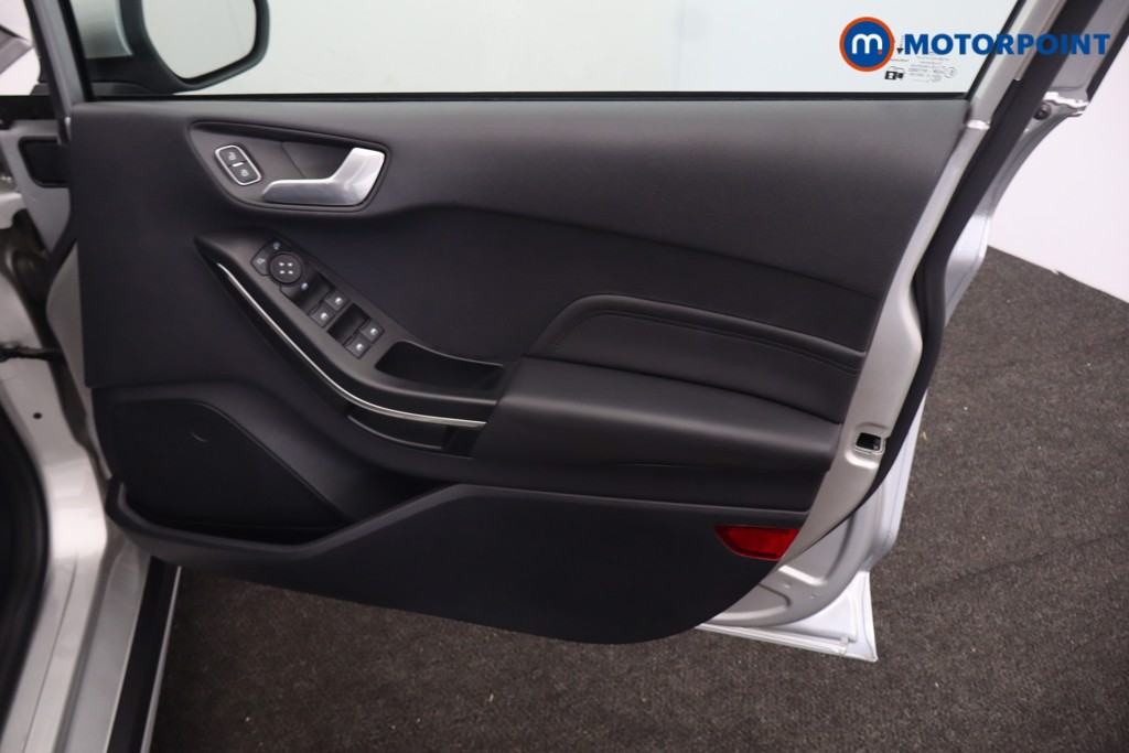 Ford Fiesta Active X Automatic Petrol Hatchback - Stock Number (1674155) - 18th supplementary image