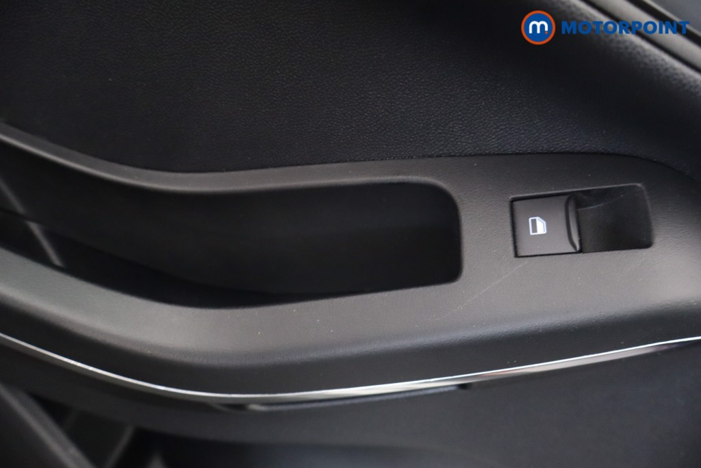 Ford Fiesta Active X Automatic Petrol Hatchback - Stock Number (1674155) - 42nd supplementary image