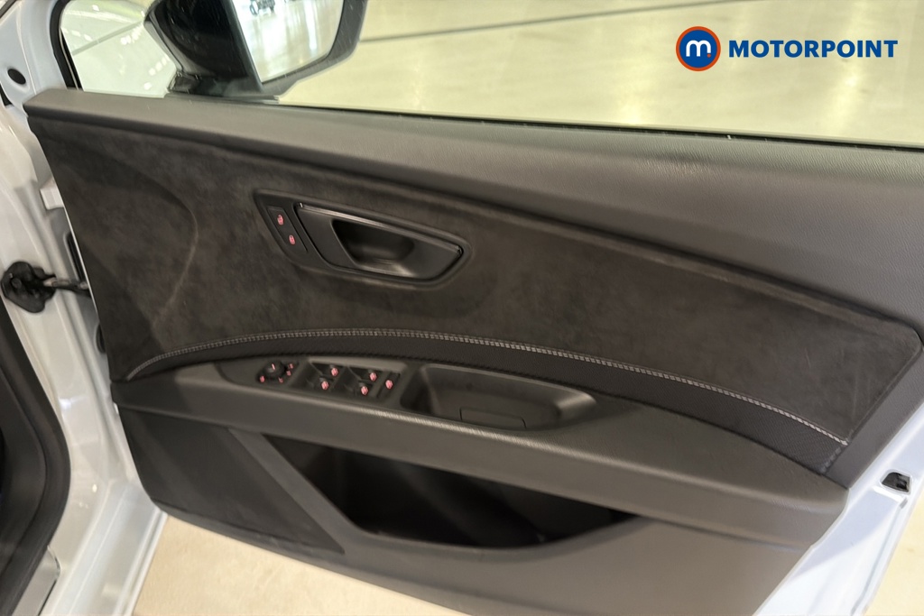 Seat Leon Cupra Automatic Petrol Estate - Stock Number (1674166) - 18th supplementary image