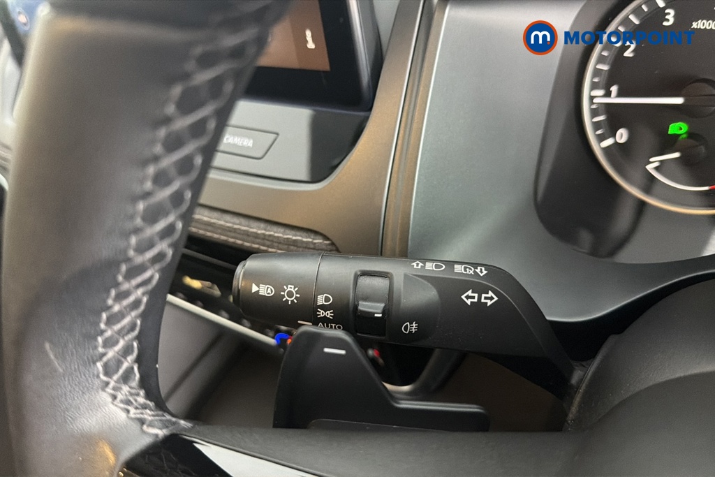 Nissan Qashqai Acenta Premium Automatic Petrol SUV - Stock Number (1674249) - 5th supplementary image