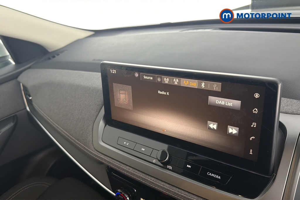 Nissan Qashqai Acenta Premium Automatic Petrol SUV - Stock Number (1674249) - 8th supplementary image