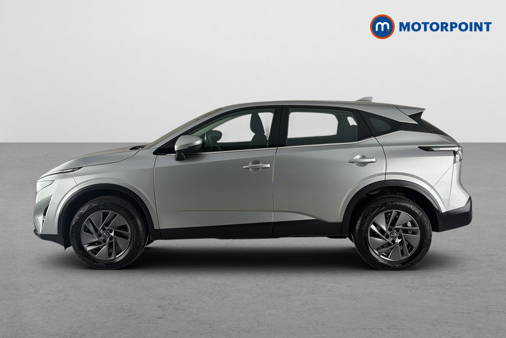 Nissan Qashqai Acenta Premium Automatic Petrol SUV - Stock Number (1674249) - Drivers side