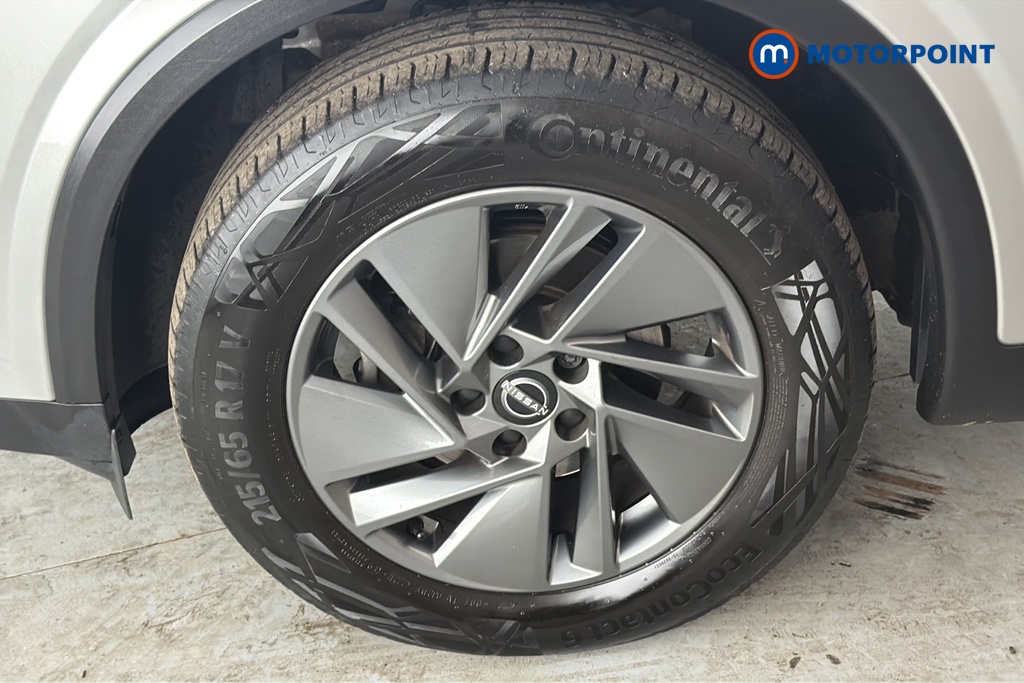 Nissan Qashqai Acenta Premium Automatic Petrol SUV - Stock Number (1674249) - 44th supplementary image