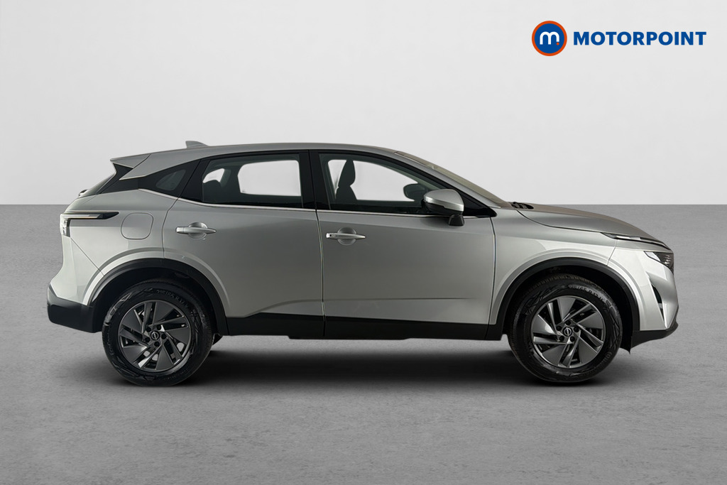 Nissan Qashqai Acenta Premium Automatic Petrol SUV - Stock Number (1674249) - Passenger side