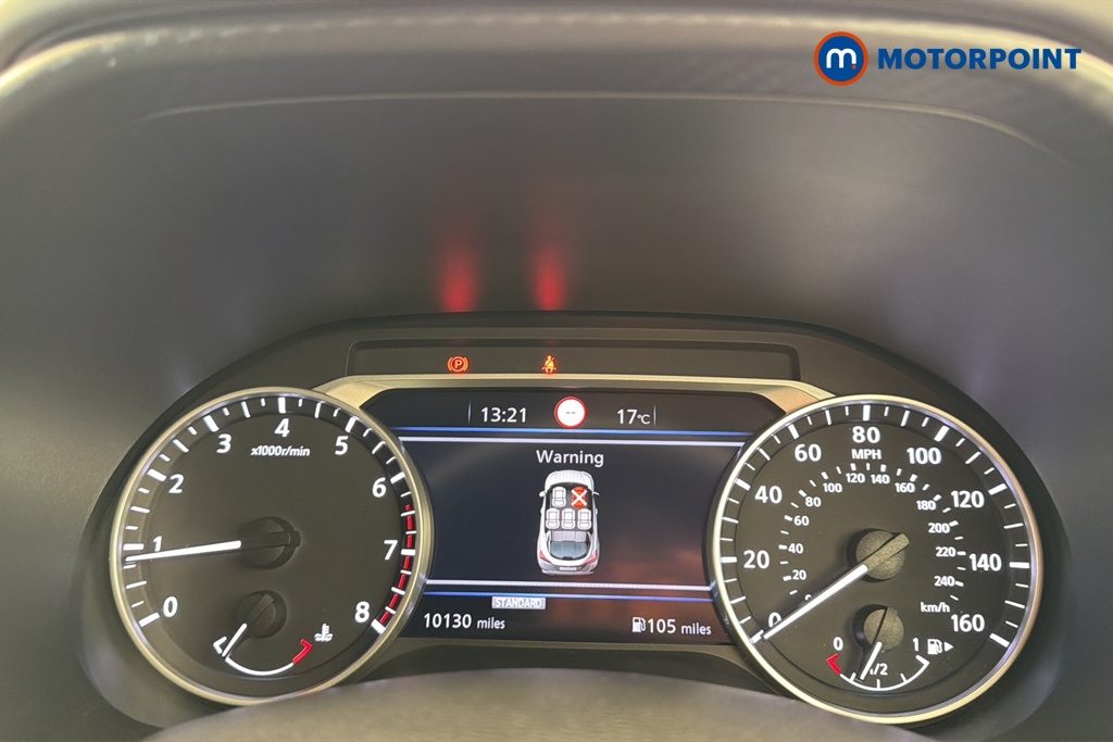 Nissan Juke Tekna Manual Petrol SUV - Stock Number (1674448) - 7th supplementary image