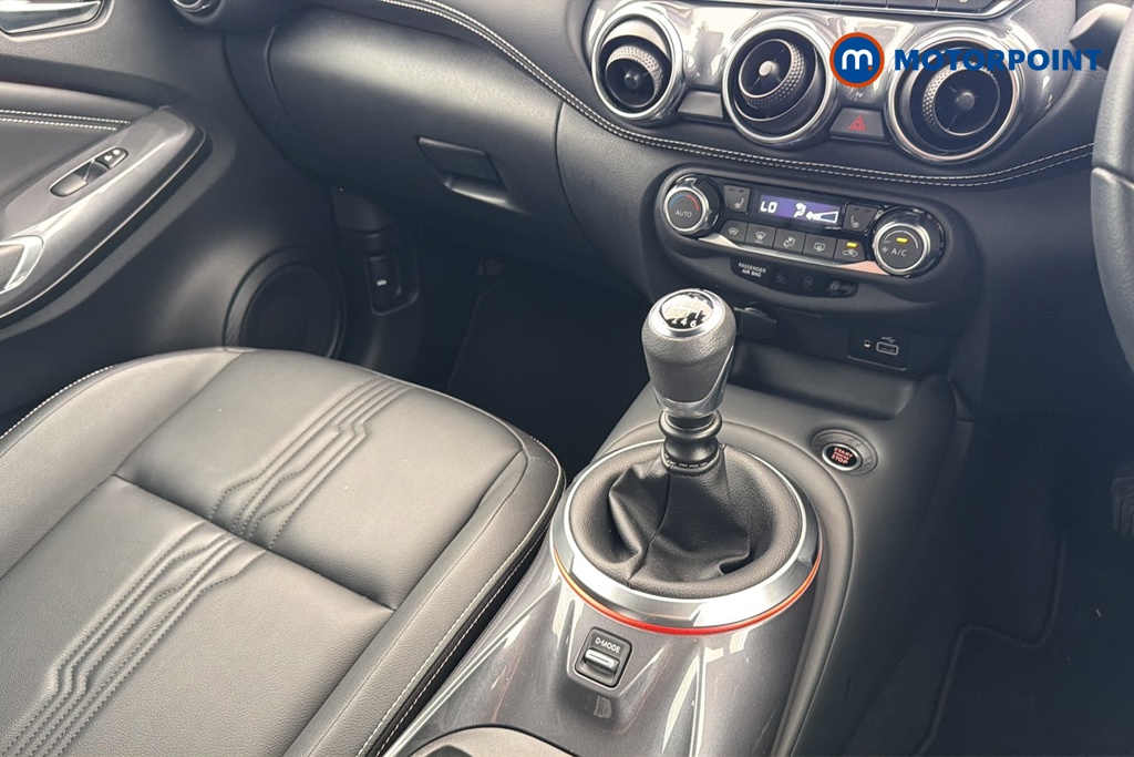Nissan Juke Tekna Manual Petrol SUV - Stock Number (1674448) - 15th supplementary image