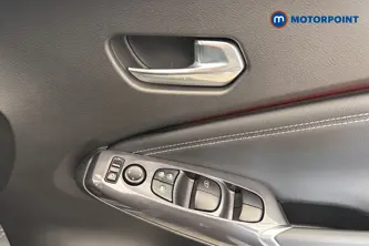 Nissan Juke Tekna Manual Petrol SUV - Stock Number (1674448) - 19th supplementary image