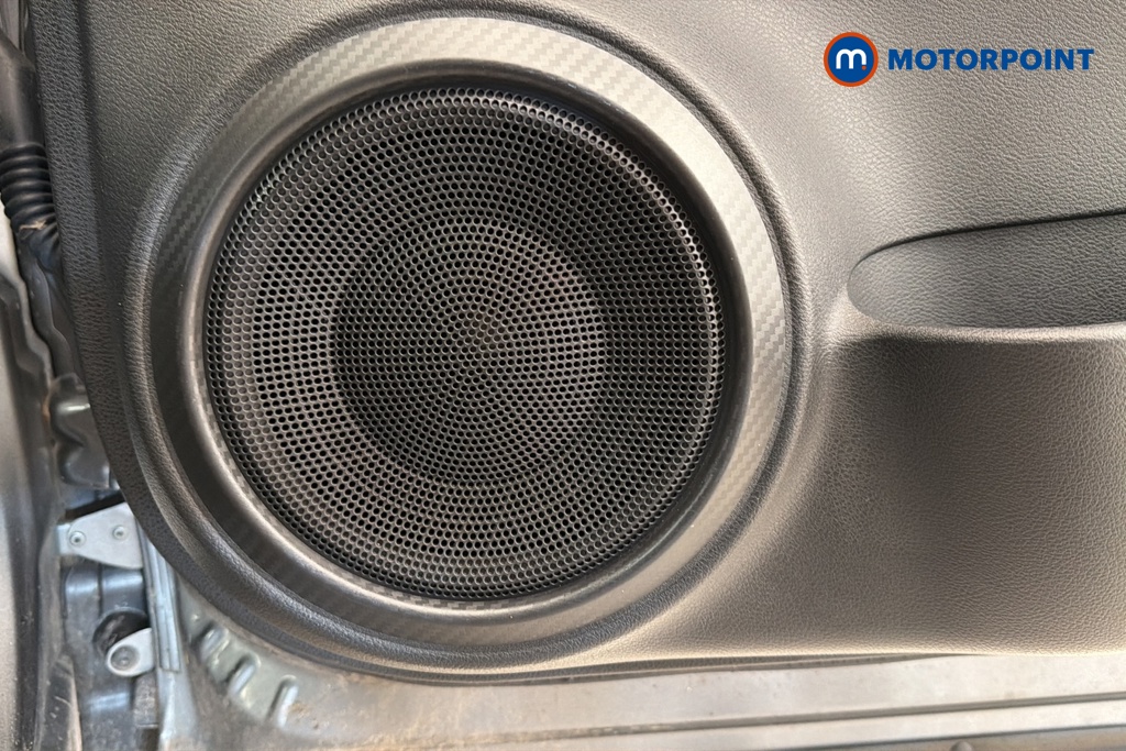 Nissan Juke Tekna Manual Petrol SUV - Stock Number (1674448) - 21st supplementary image