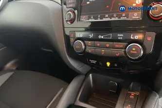 Nissan Qashqai Acenta Premium Manual Petrol SUV - Stock Number (1674465) - 12th supplementary image