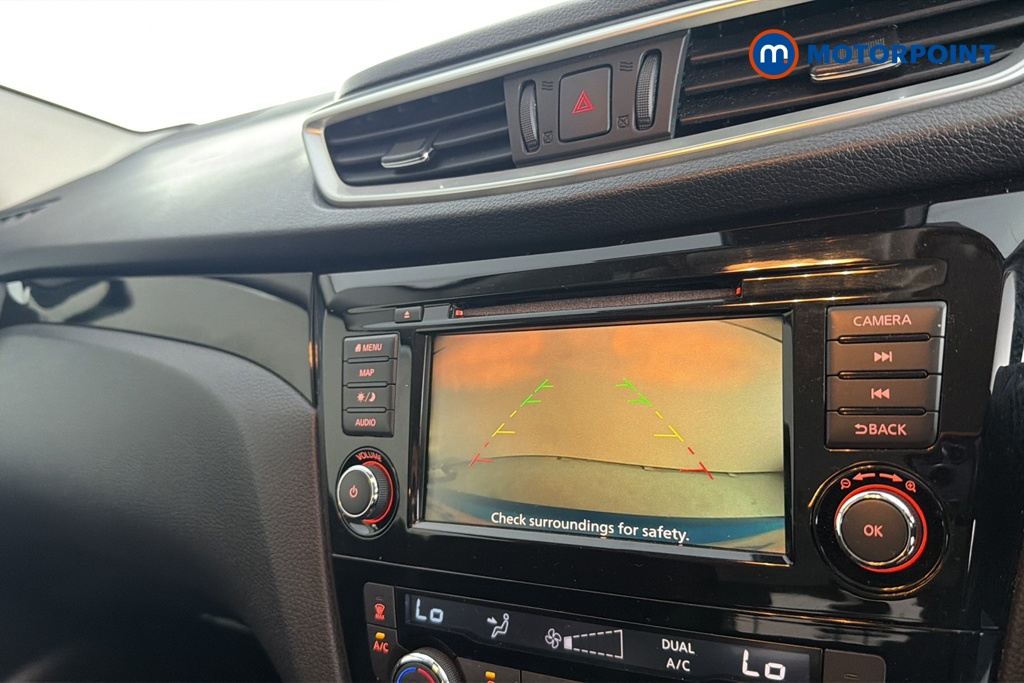 Nissan Qashqai Acenta Premium Manual Petrol SUV - Stock Number (1674465) - 13th supplementary image
