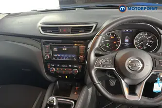 Nissan Qashqai Acenta Premium Manual Petrol SUV - Stock Number (1674465) - 1st supplementary image