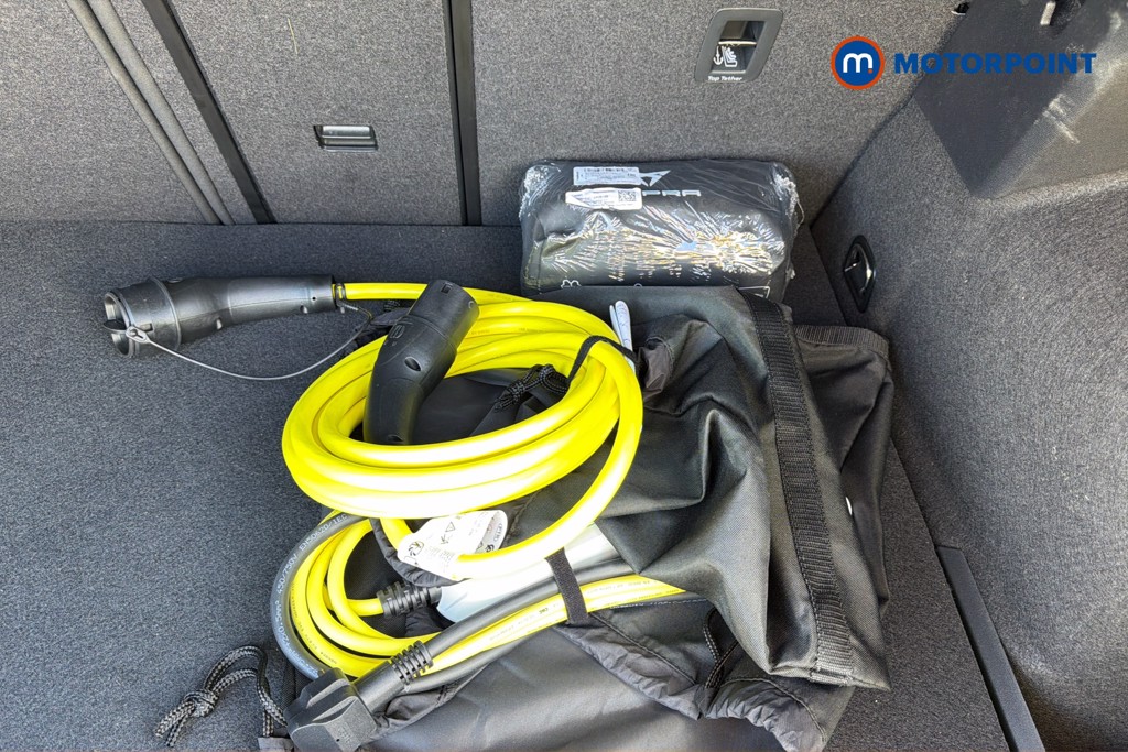 Cupra Formentor V2 Automatic Petrol Plug-In Hybrid SUV - Stock Number (1674734) - 34th supplementary image