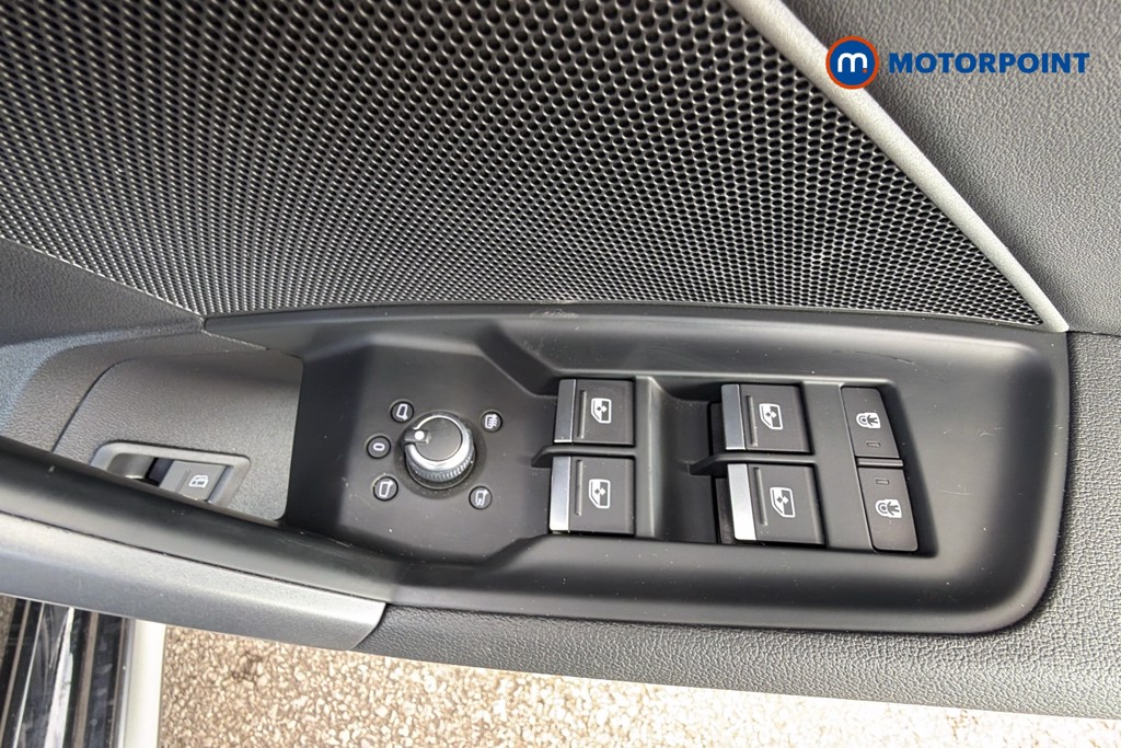 Audi A3 S Line Automatic Petrol Plug-In Hybrid Hatchback - Stock Number (1674735) - 20th supplementary image