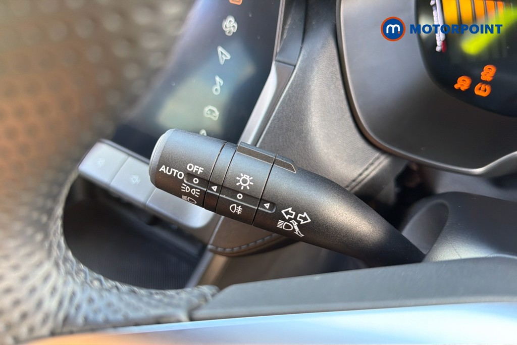 Mg Motor Uk ZS Trophy Automatic Petrol-Electric Hybrid SUV - Stock Number (1674851) - 6th supplementary image