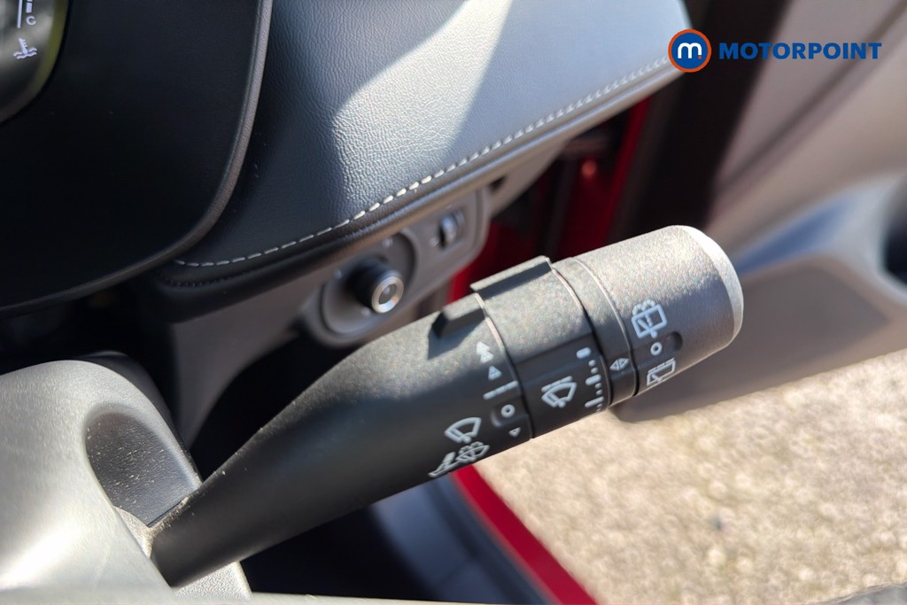 Mg Motor Uk ZS Trophy Automatic Petrol-Electric Hybrid SUV - Stock Number (1674851) - 7th supplementary image