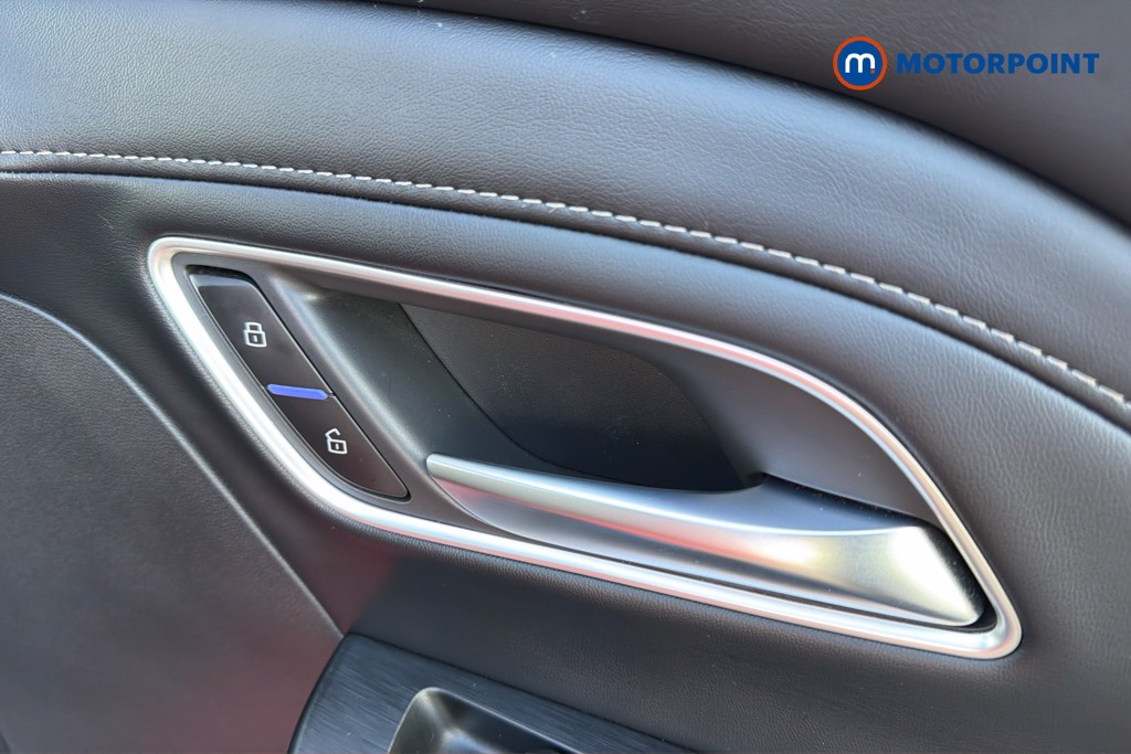 Mg Motor Uk ZS Trophy Automatic Petrol-Electric Hybrid SUV - Stock Number (1674851) - 42nd supplementary image