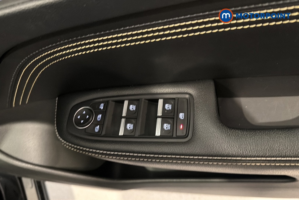 Renault Arkana Engineered Automatic Petrol-Electric Hybrid SUV - Stock Number (1675506) - 19th supplementary image
