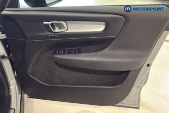 Volvo Xc40 Plus Automatic Petrol SUV - Stock Number (1675546) - 18th supplementary image