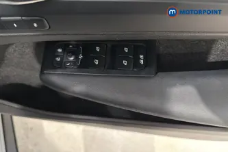 Volvo Xc40 Plus Automatic Petrol SUV - Stock Number (1675546) - 19th supplementary image