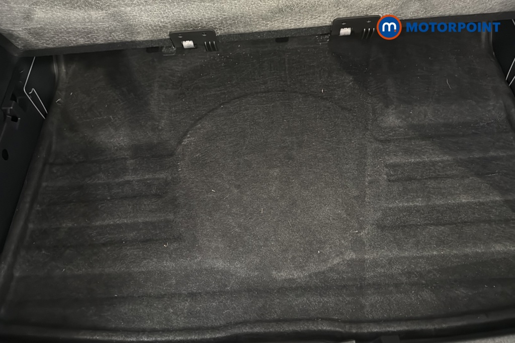 Volvo Xc40 Plus Automatic Petrol SUV - Stock Number (1675546) - 33rd supplementary image