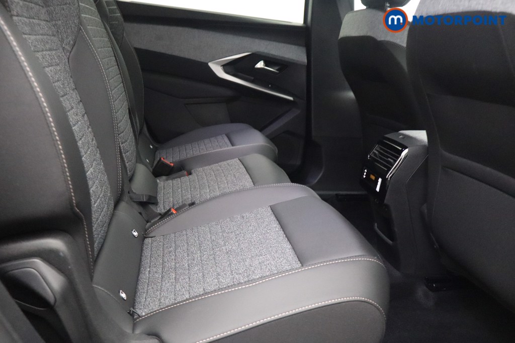 Peugeot 5008 Allure Premium Automatic Petrol SUV - Stock Number (1675604) - 9th supplementary image