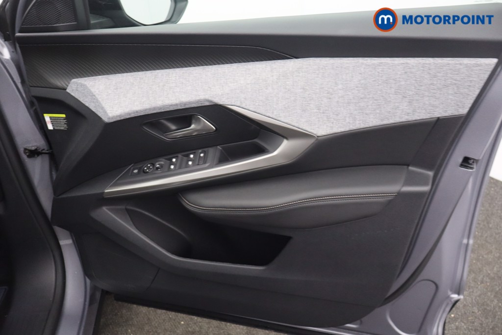 Peugeot 5008 Allure Premium Automatic Petrol SUV - Stock Number (1675604) - 11th supplementary image