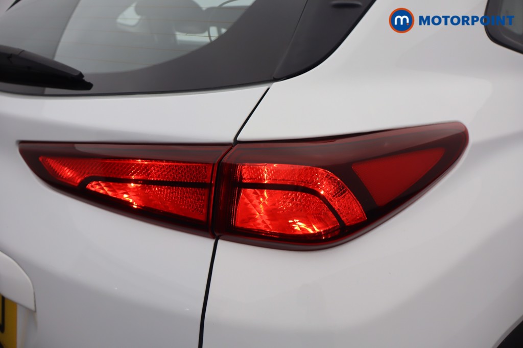 Hyundai Kona Se Connect Automatic Petrol-Electric Hybrid SUV - Stock Number (1637141) - 14th supplementary image
