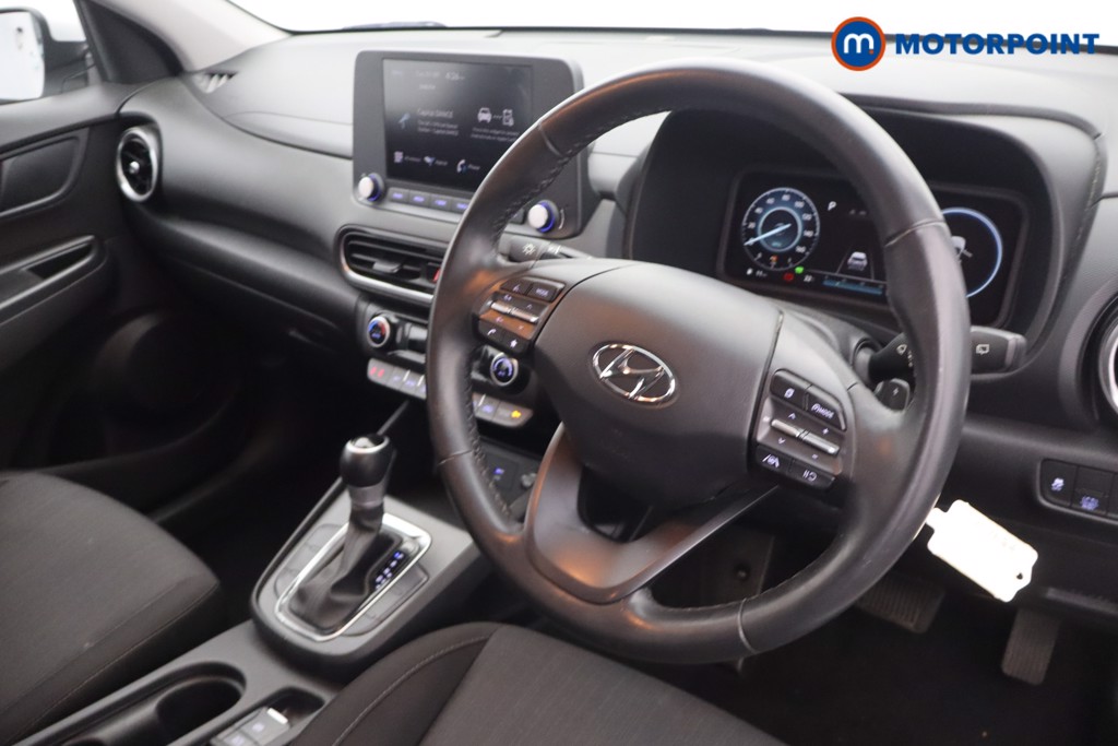 Hyundai Kona Se Connect Automatic Petrol-Electric Hybrid SUV - Stock Number (1637141) - 1st supplementary image
