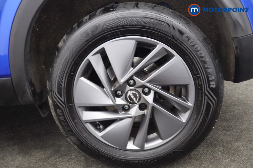Nissan Qashqai Acenta Premium Manual Petrol SUV - Stock Number (1651480) - 26th supplementary image