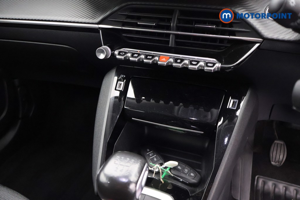 Peugeot 2008 Allure Manual Petrol SUV - Stock Number (1653998) - 12th supplementary image