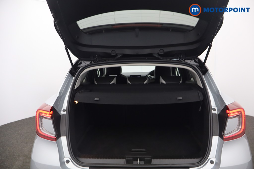 Renault Captur Techno Manual Petrol SUV - Stock Number (1657481) - 13th supplementary image