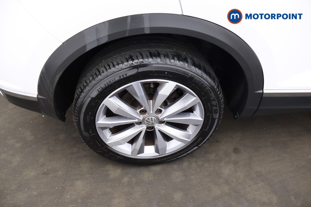 Volkswagen T-Roc Design Manual Petrol SUV - Stock Number (1657621) - 3rd supplementary image