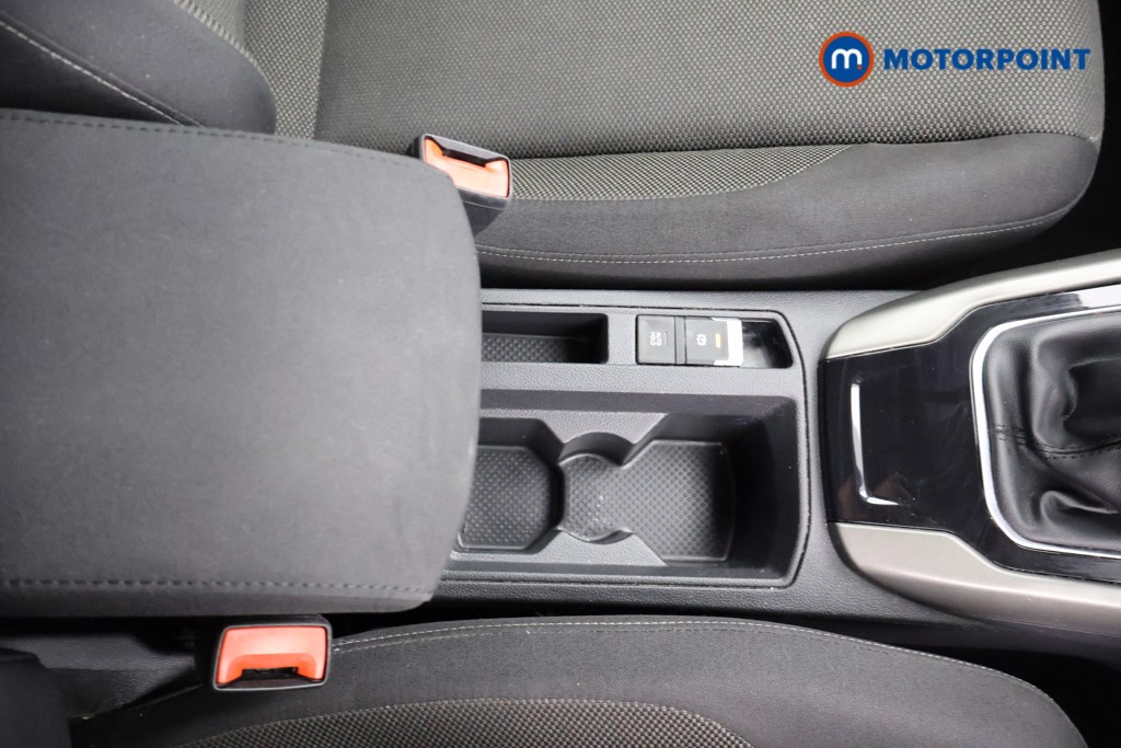 Volkswagen T-Roc Design Manual Petrol SUV - Stock Number (1657621) - 14th supplementary image